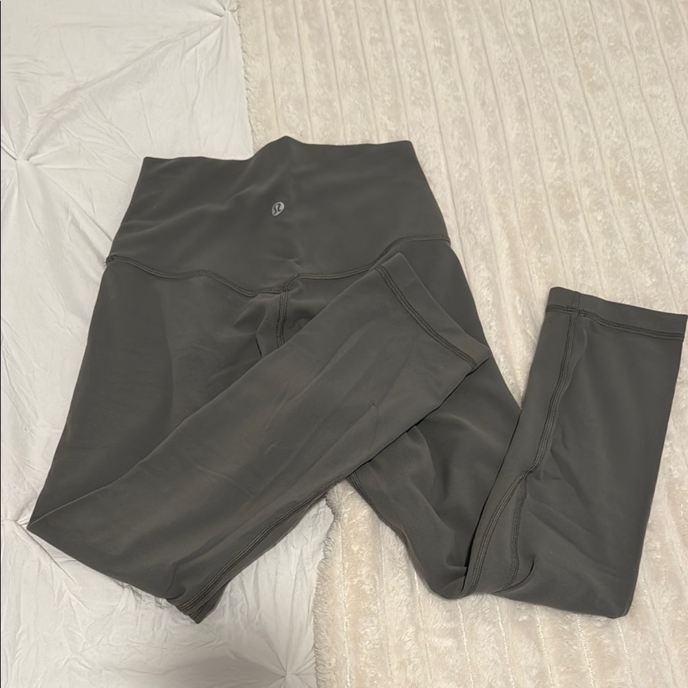 Lululemon Green Align High-Waisted Leggings 25”